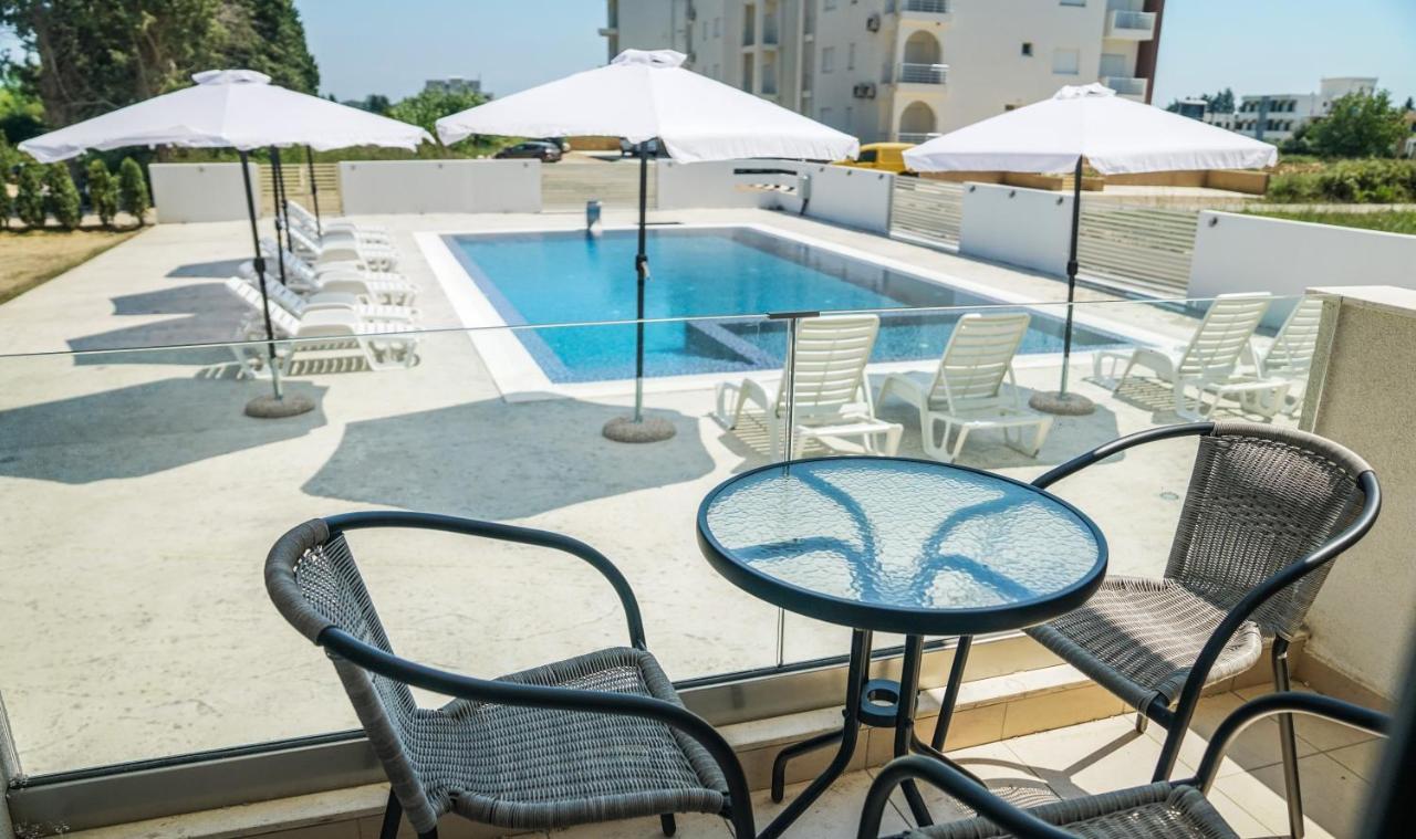 La Dolce Vita Residence Ulcinj Extérieur photo